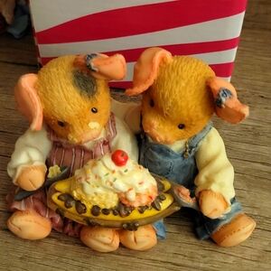 This Little Piggy, numbered collectable